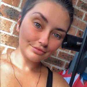 Meet your Posher, Jaime-lee